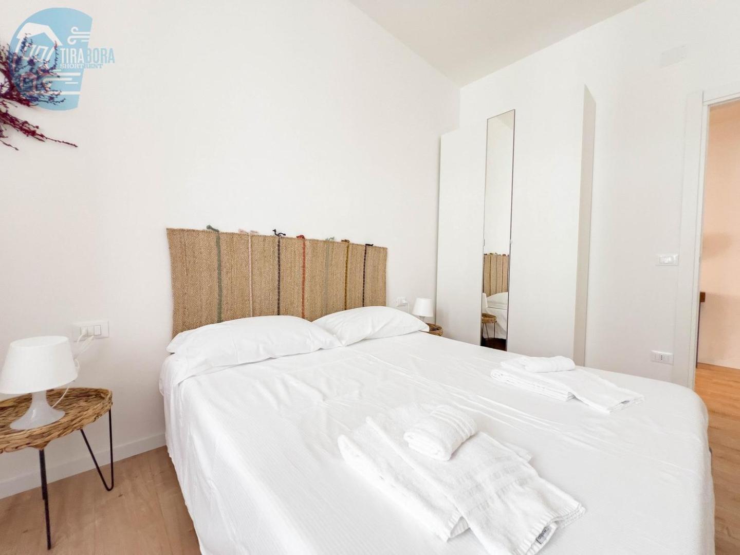 Lazzaretto Vecchio 22 Tirabora Short Rent Apartment Trieste Bagian luar foto